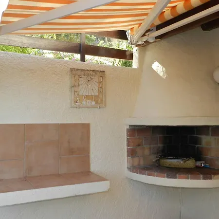 Apartment Le Lavandou, 3 Pieces, 4 Personnes - Fr-1-251-707 Le Lavandou